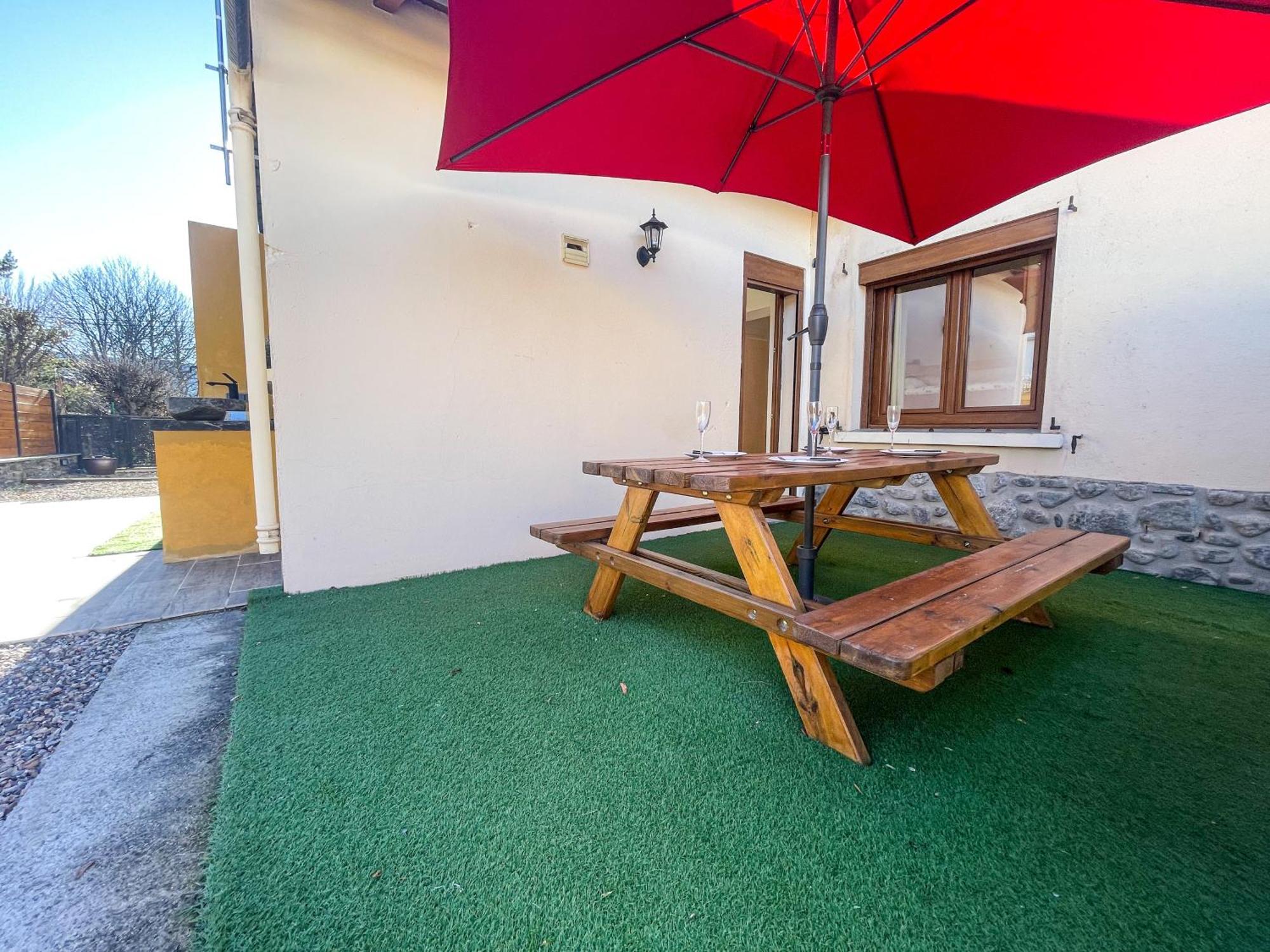 Willa Bonita Casa. Gran Jardin. Con Wifi. Bourg-Madame Zewnętrze zdjęcie