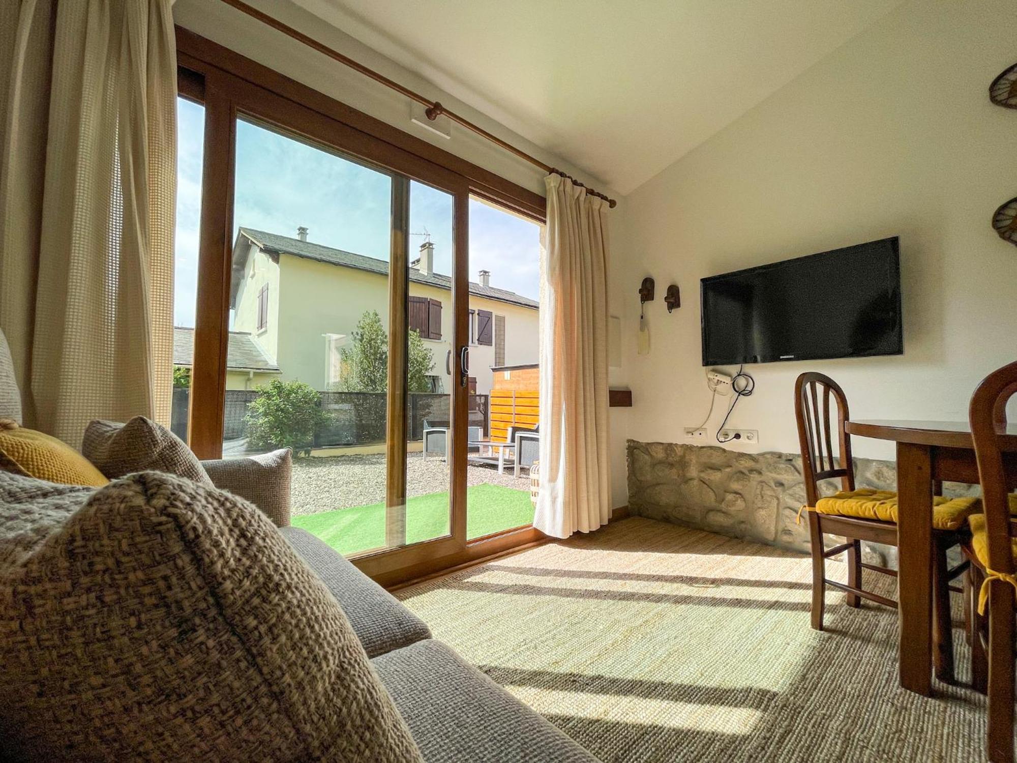 Willa Bonita Casa. Gran Jardin. Con Wifi. Bourg-Madame Zewnętrze zdjęcie